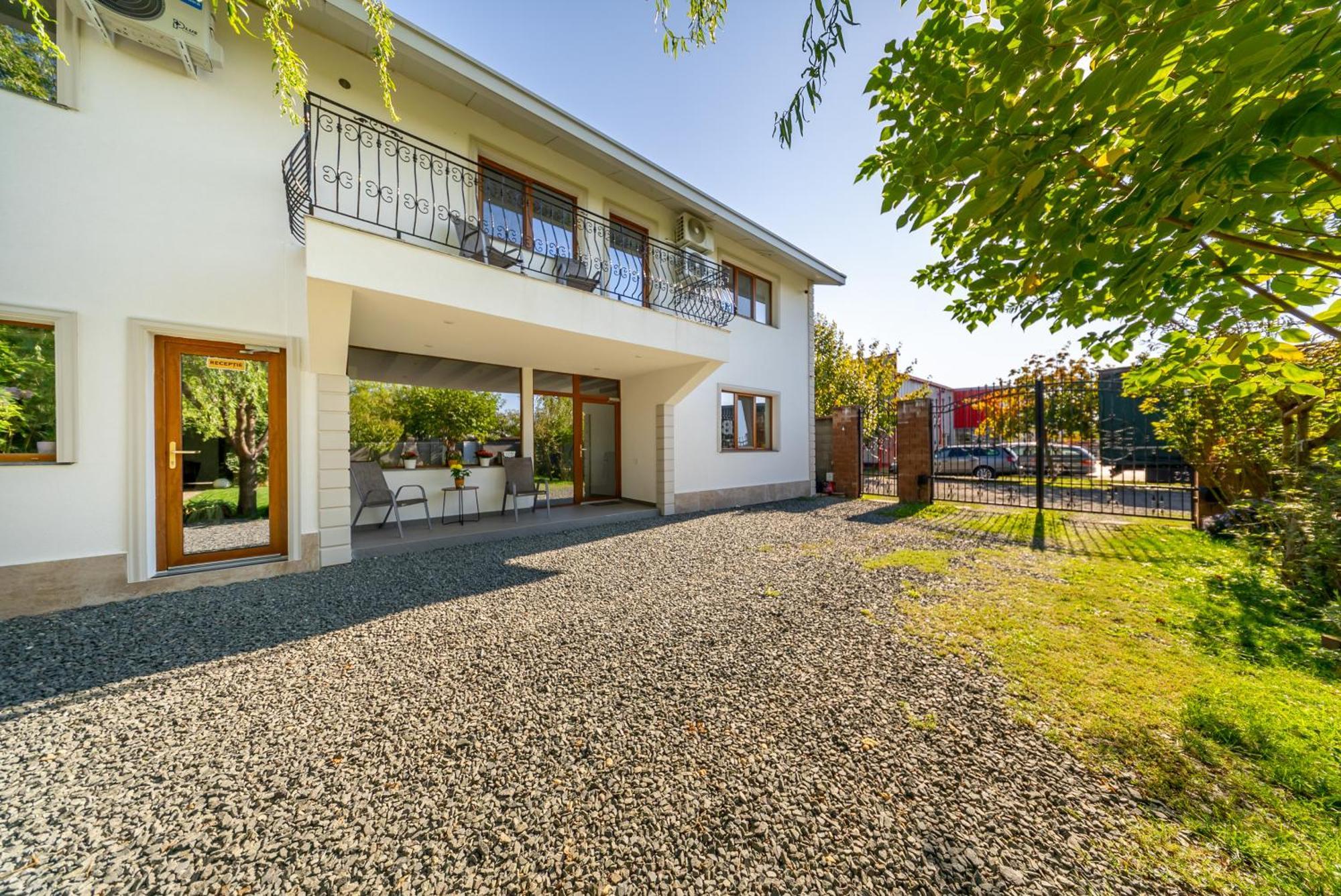 Appartamento La Casa Blanca Vladimirescu Esterno foto